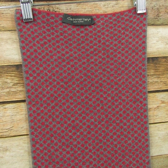 Cashmer Italy Gray/Red Polka Dot Scarf - Picture 1 of 12